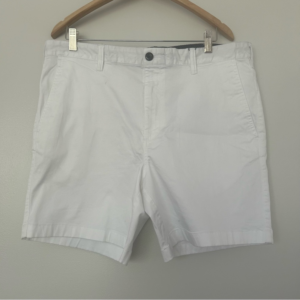 Daniel Hechter men’s cotton chino shorts 7” NWT 38